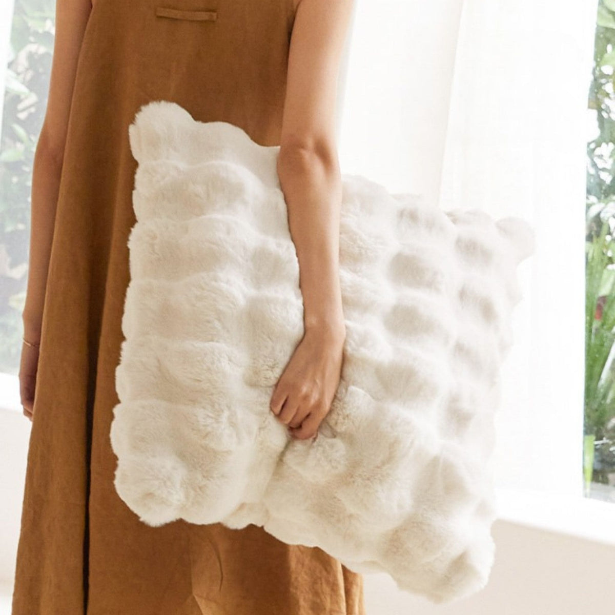 ロングファークッション